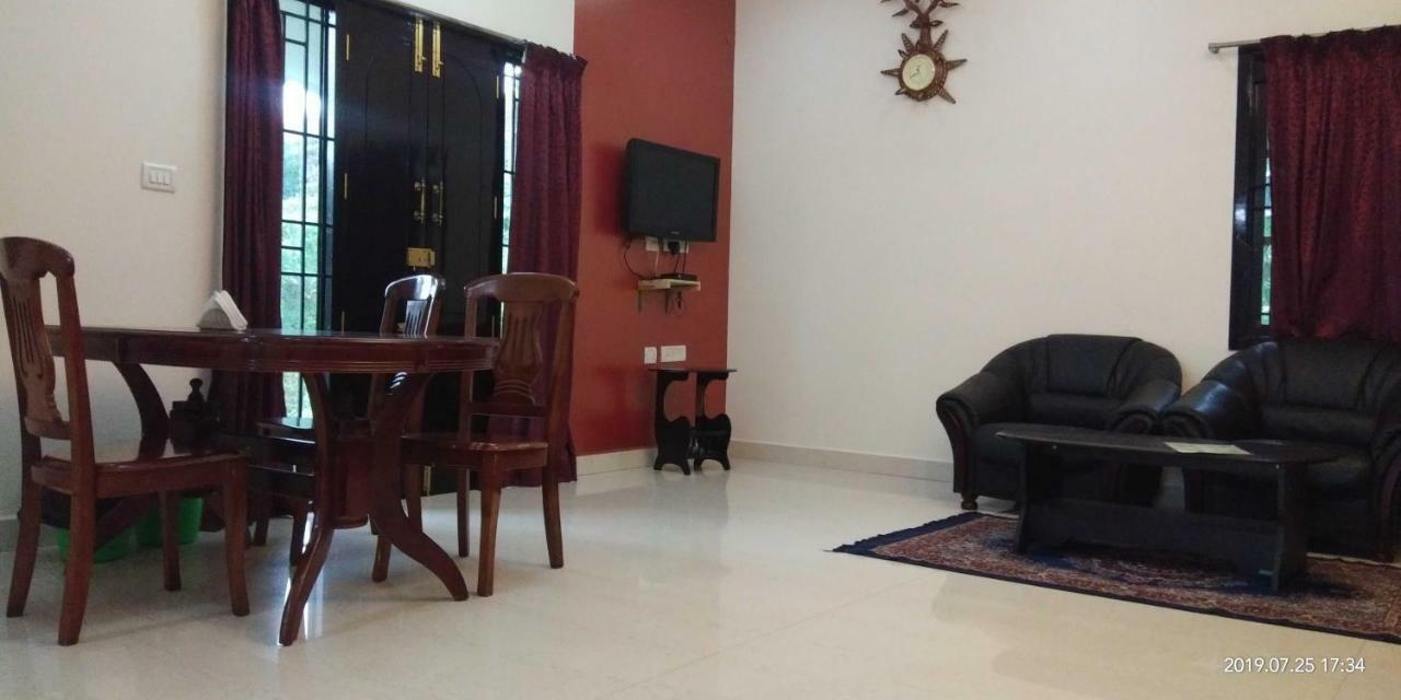 Adhithya Holidays Kodaikanal Eksteriør billede